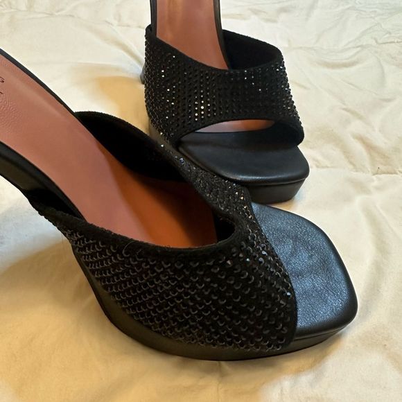 Call it Spring Catalinaa Women's heeled mules with black rhinestone size 7.5 - Picture 6 of 6